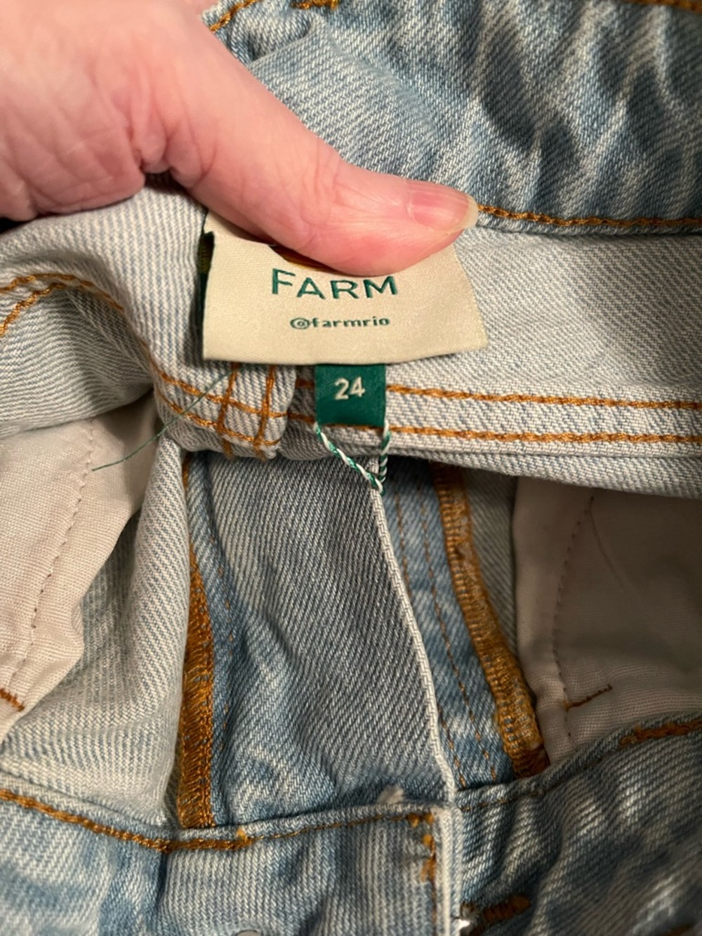 NWT FARM RIO Summer Garden Floral Embroidered Denim Shorts SZ: 24-32 - Picture 12 of 16